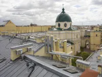 Catherine Art Hotel Hotel berhampiran Jambatan Istana