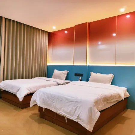 Yihuang SukeYou Hotel