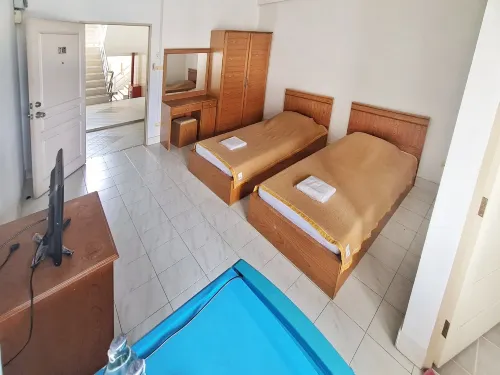Thana Place Charunsanithwong 34 - Motels