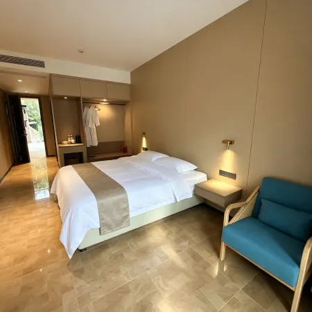 Longshan Forest Hot Spring Resort