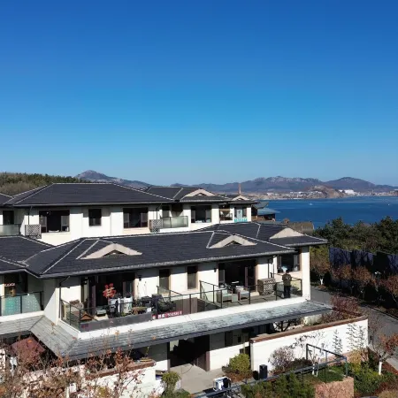 Yunchuan Yijing · Seaview Private Hot Spring Homestay (Dalian Jinshitan Shengtang Lanshan)