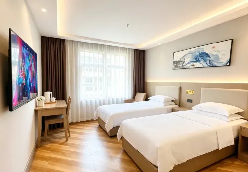 Ruishang Hotel (Ruian No.10 Middle School Branch) - Mountain view