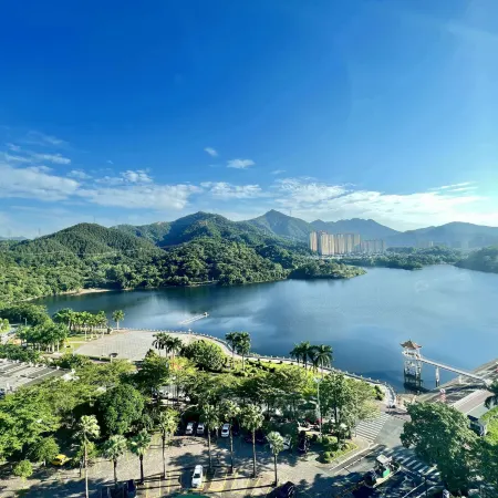 East Lake International Hotel