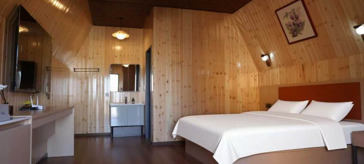 Nanshan Desert Off-Road Camping Hotel Hotels in Bohu County