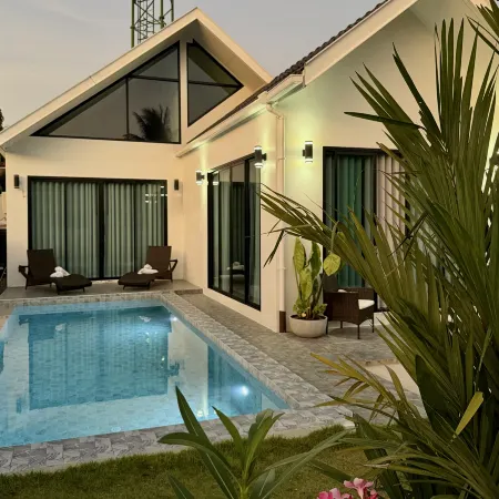 Modern 2BR Pool Villa - Near Ao Nang Beach