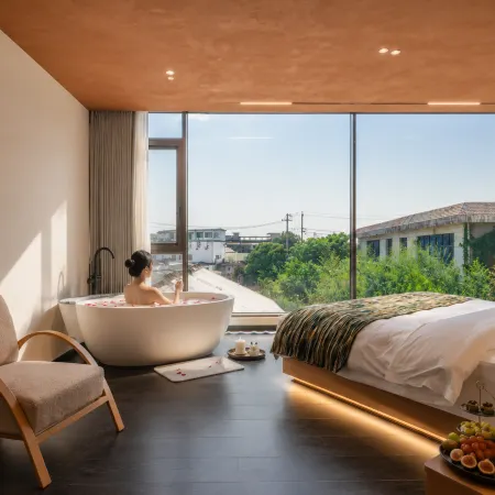 Pusu Xishan | Moon Bay, Jiangnan Sky Road Family villa with pool, smart theater & stream hiking