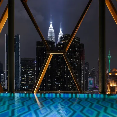 Scarletz KLCC Suite Apartment, Kuala Lumpur | Infinity Pool | Walking Distance to the Twin Towers Hotels near The Intermark