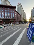 Long Huayong Meizhu Hotel (Dongzi Huacheng) - parking