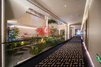 Chengyue Light Luxury Hotel - Wifi