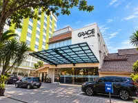 Grace Setia Hotel - 2-Star