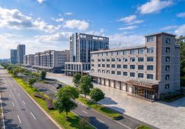 FERRIE  CNHOL  Hotel (Shaoguan Zhenjiang District Shaoguan East Railway Station)