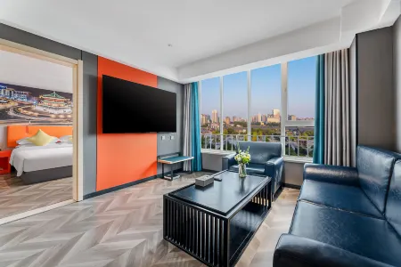 Xitang Hotel (Xi'an Dayan Tower Datang Buyecheng)