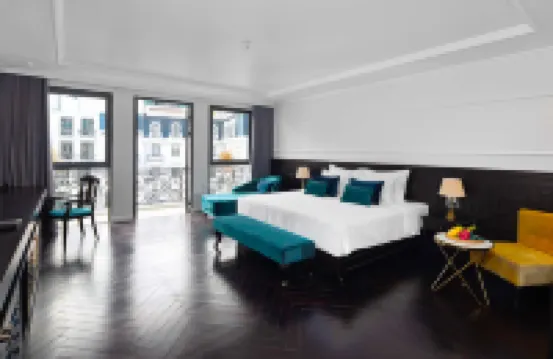 เดอะ อัลมิน โฮเต็ล