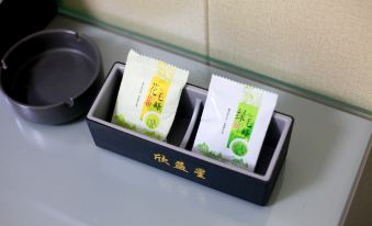 4. 톈푸신이싱 호텔..