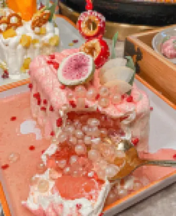 雲端高空江景美宿（重慶解放碑洪崖洞店）