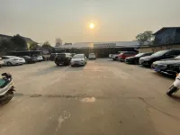 孟連平安飯店 - 停車場