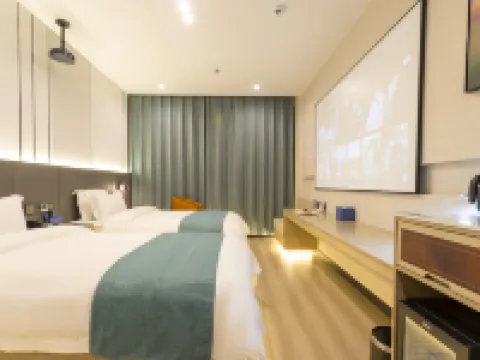 Huaji Wenyue Hotel (Weifang Minzhu Street North High-speed Railway Station) Hoteles en Weifang