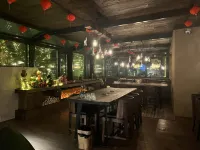 YAMU Yanmu Homestay (Jilin Vanke Songhua Lake Ski Resort) - bar
