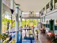 At Pingnakorn Huaykaew