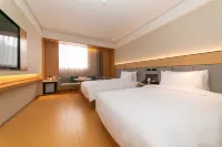 JI Hotel (Xi'an Xijing Hospital Kangfu Road) Hotel di Xi'an