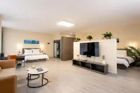 Shuotong Hostel