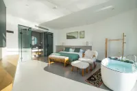 On the side of clear water, sunrise on the sea, waterfront and sea view vacation accommodation