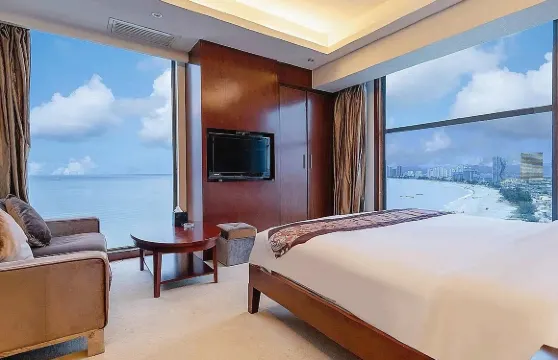 惠東雙月灣海百納酒店