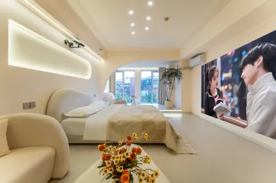 Anqi Carlton Cinema E-sports Hotel (Jining Wanda Plaza) Hotel dekat Jining Socialism Institute