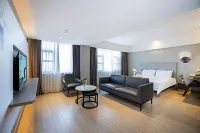Magnotel Shangqiu Minzhu Road High-speed Railway Station Hotels in Liangyuan District
