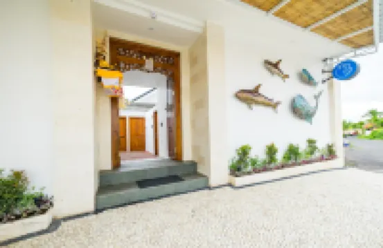 Fourleaf Hotels near Bali MMA