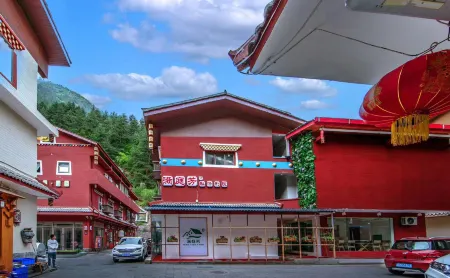 Flowers Hotel