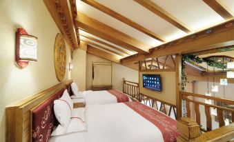 Holy Lotus Tibetan courtyard Hotel