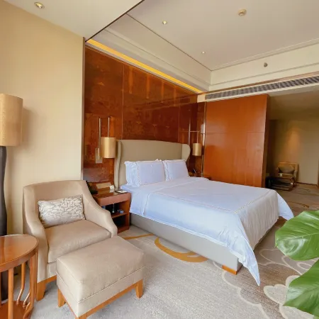 Jiazhou Ligang Hotel
