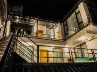 Dali Fengyi Hefeng Homestay 얼하이 게이트 주변 호텔