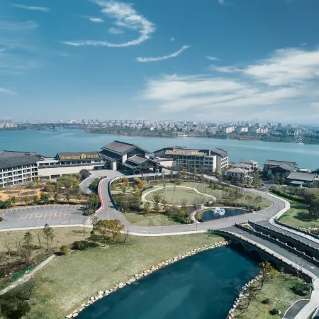 Jiaxing Greenland Primus Hotel (Xiangjiadang)