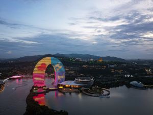 Sheraton Huzhou Taihu Lake Hot Spring Resort & Spa