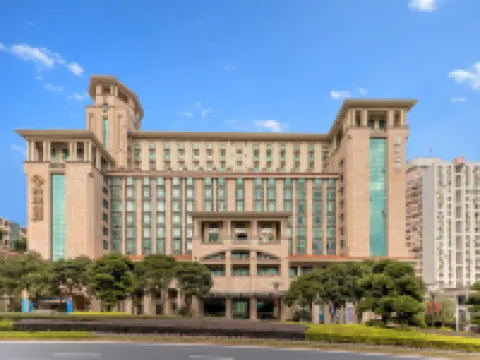 Zhongshan Yihe Junli Hotel (Holiday Plaza Branch) Hotels in Zhongshan