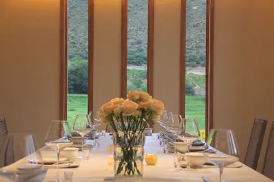 FeiFan Castle Hotel-Xiangcheng Sichuan