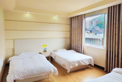 Longsheng Huagui Grand Hotel Hotel a County Area