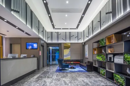 Motel 168 (Fuyang Funan Dicheng North Road) Отели рядом со станцией Funan Railway Station