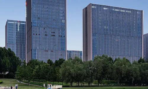 QIANNAHOTEL SPLENDOR(Zhengzhou East Railway Station Longzihu University District)