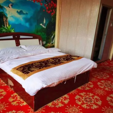 Datong Pengpeng Family Business Hotel