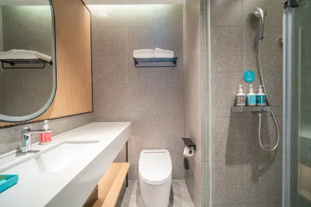 City Comfort Inn Hotel (Nanchang Jiangxi Caijingdaxue Kongmuhu Subway Station)