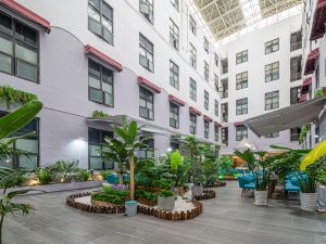 Yeste International Hotel (Nanning East Railway Station Agricultural Products Trading Center)