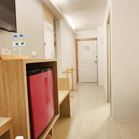 Prom Thailand Cultural Centre Hotel Отели рядом с достопримечательностью «Ратчада Сой 6»
