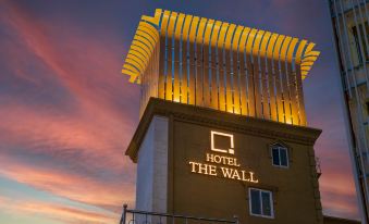 Jecheon the Wall Hotel