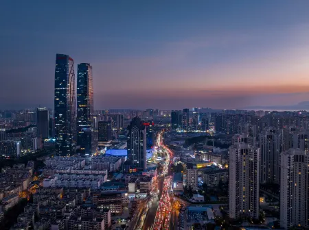 Kaili City Mercure Hotel (Kunming wanda plaza Branch)