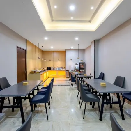 Homeinn Ripple Yun Hotel (Shijiazhuang Xingtang Tangyao Avenue West Bridgehead)