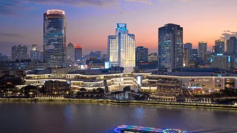 Ningbo World Hotel in Ningbo