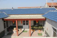 Snowy Lake Homestay Hotels near Golden Beach